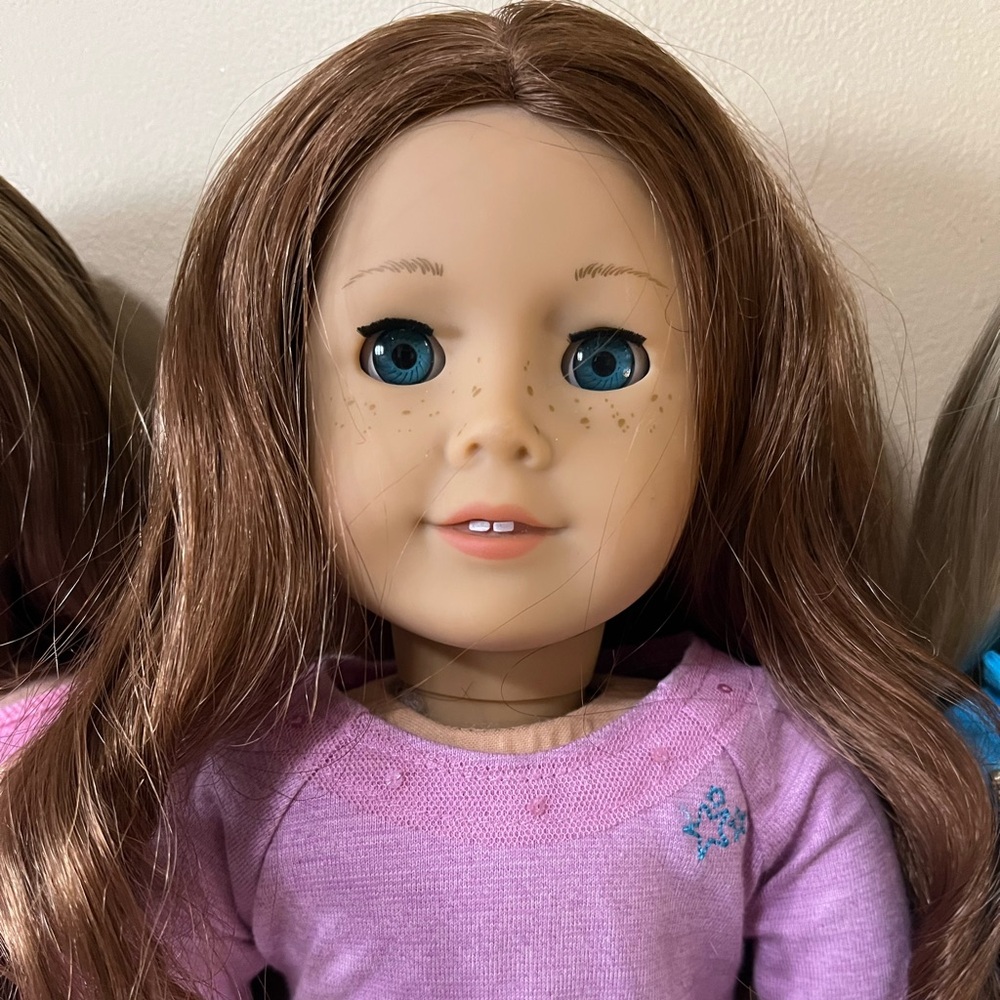 America Girl doll Saige